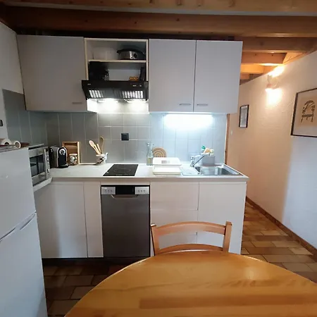 Maison Mitoyenne Dans De