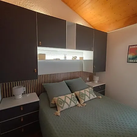 Maison Mitoyenne Dans De *